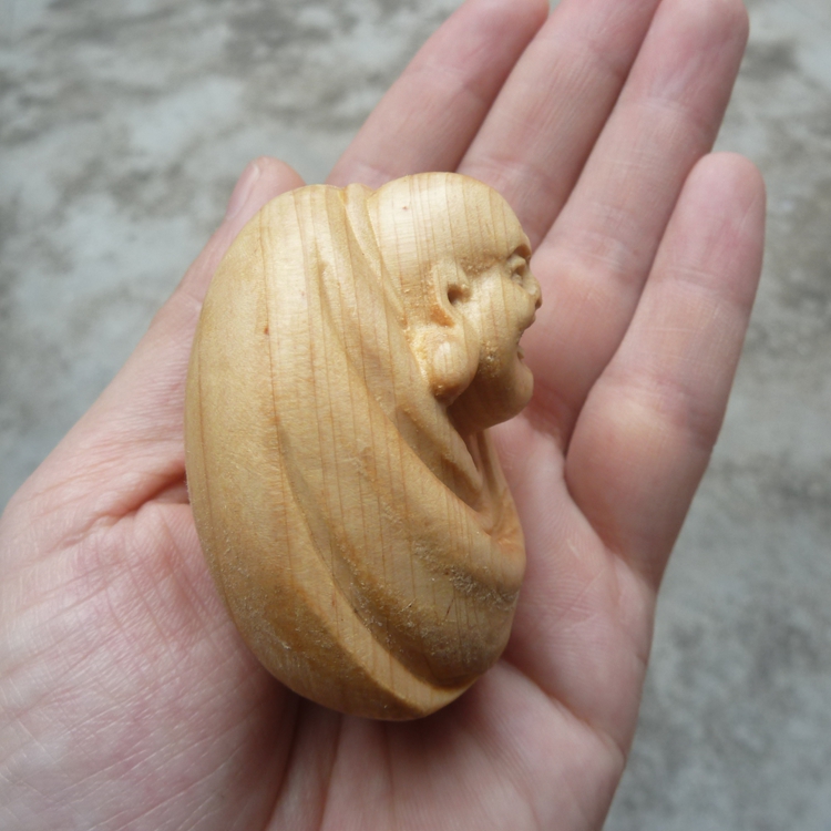 红酸枝木雕刻小件工艺品｜鞋子手玩把件，厂家直销一件代发，精品木雕装点生活
